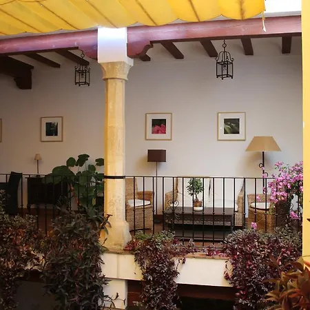 Alvaro De Torres Boutique Hotel 2*
