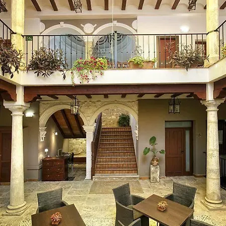 Alvaro De Torres Boutique Hotel 2*